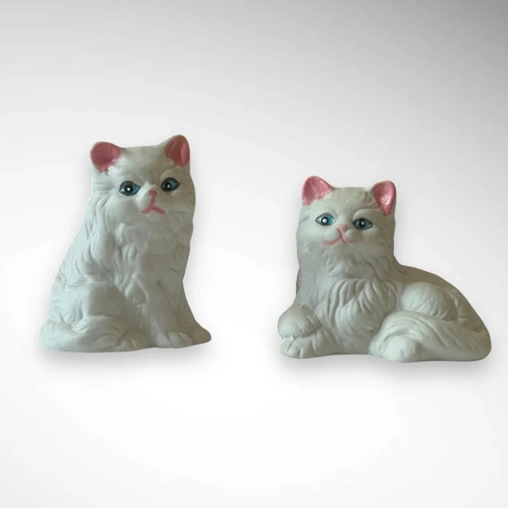 Vintage‎ Pair Of White Bisque Porcelain Cat Figurines Faith and Hope | EUC
